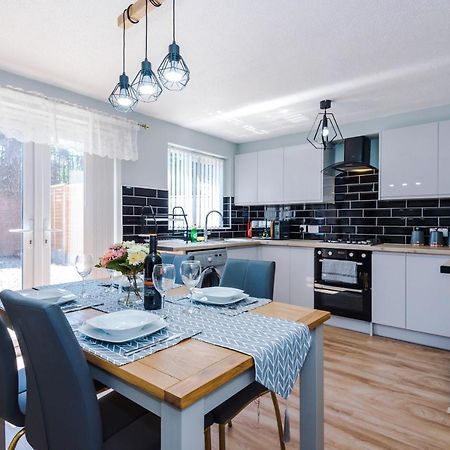 Stylish 4 Bedroom Home Close To Manchester City Centre Exteriér fotografie